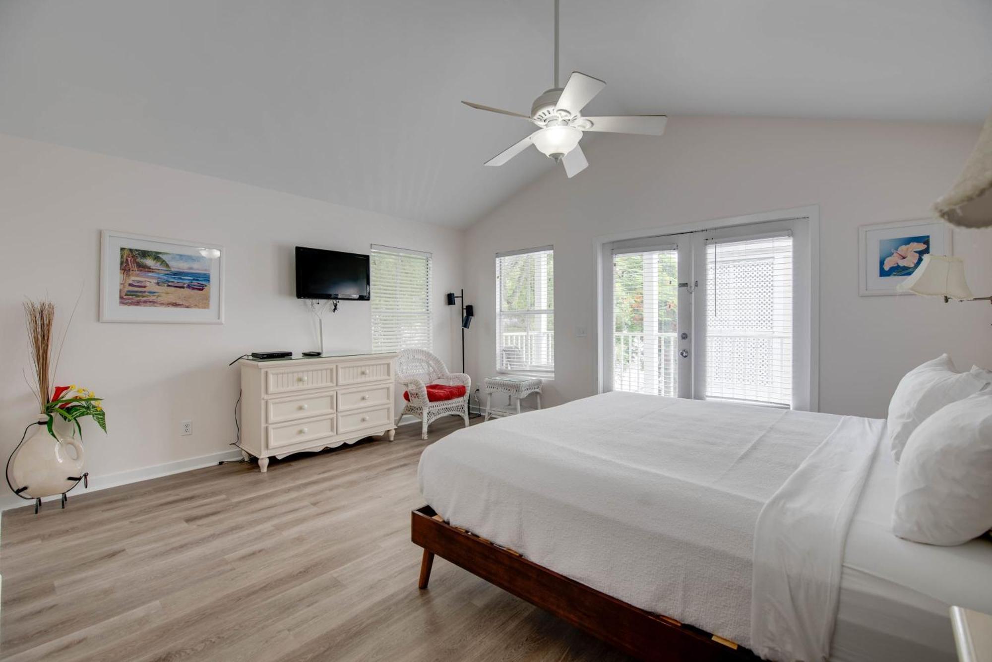 New Casa Caribe By Brightwild- Two-story Rooftop Pool Holiday home *