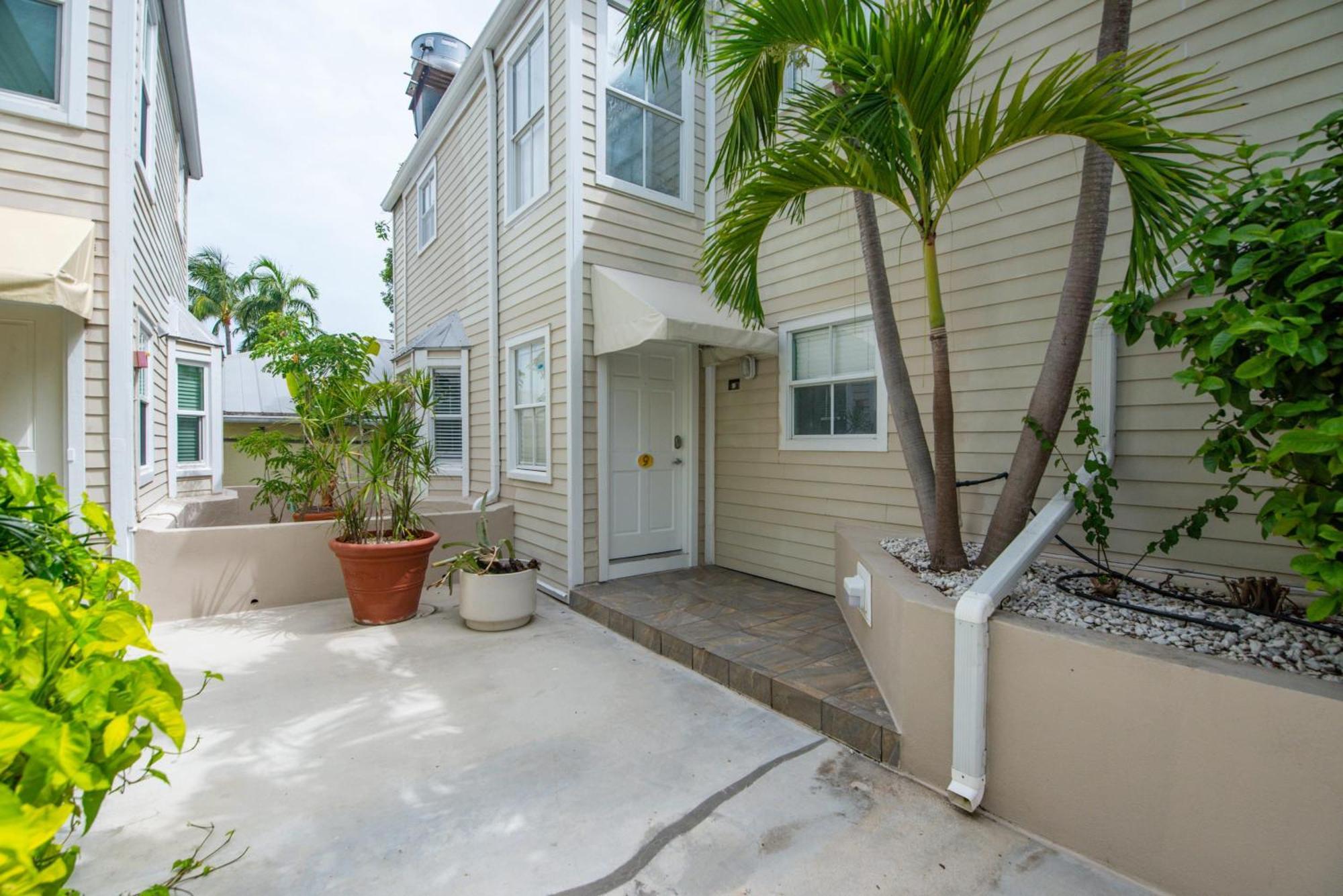 New Casa Caribe By Brightwild- Two-story Rooftop Pool * Key West