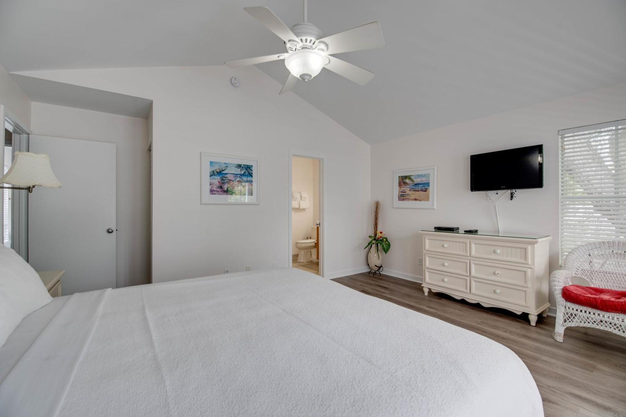 New Casa Caribe By Brightwild- Two-story Rooftop Pool * Key West